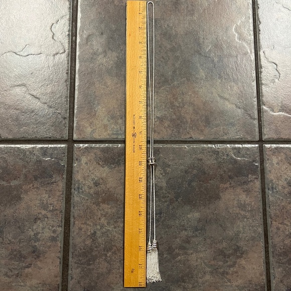 Kendra Scott Silver Lariat Choker Adjustable Necklace - Picture 12 of 15